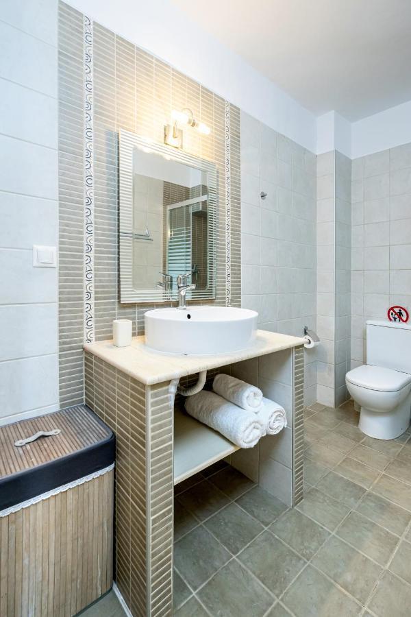House M.A.S.S. Apartment Сития Екстериор снимка